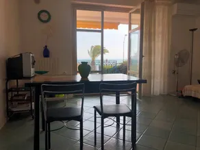 Holiday home | Beach nearby - Image 3