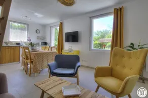 Gite with garden, barbecue & terrace - Image 2