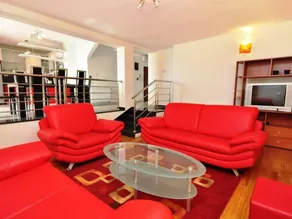 Apartamento con terraza - Image 3