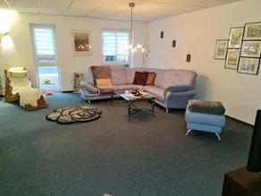 Flat with terrace, barbeque & garden - Image 5