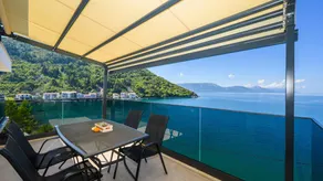 Villa with private pool, barbecue & garden - Image 3