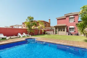 Maison de vacances avec jardin, piscine privée et terrasse | Vue mer - Image 2