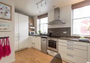 Merveilleux appartement adapté aux familles | Vue ville - Image 4