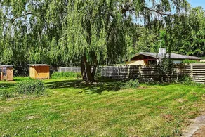 Holiday home with terrace, barbecue & garden - Image 5