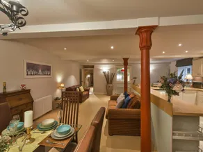 Exquisita casa rural apta para niños con jacuzzi y jardín - Image 5