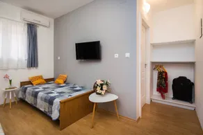 Flat with terrace & barbecue - Image 4