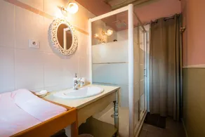 Children-friendly lovely bed & breakfast with garden & terrace | Garden view | Dogs allowed - Image 5