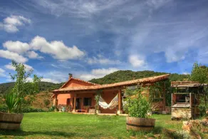 Family-friendly charming house with garden, pool & jacuzzi | Mountain view | Suitable for remote work | Pet-friendly - Image 3