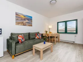 Family-friendly flat with garden & BBQ | Close to the beach | Dogs allowed - Image 3