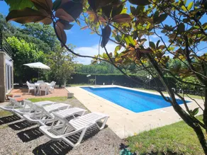 Maison de vacances avec barbecue, piscine privée et jardin - Image 3