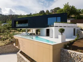 Voll ausgestattete tolle Villa mit Terrasse, Garten und Pool | Poolblick - Image 5