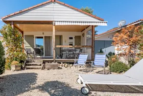 Charmante maison de vacances adaptée aux familles avec piscine | Vue montagne - Image 2