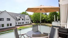 Apartment with sauna, barbeque & pool - Image 4