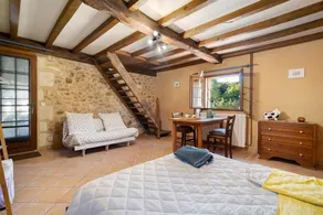 Family-friendly wonderful bed & breakfast with garden, hot tub & barbeque - Image 4