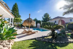 Child-friendly villa with barbeque, terrace & private pool | City view - Image 5