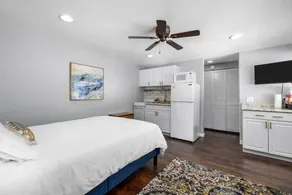 Fully Furnished Kimmswick Apartment with Washer/Dryer - Image 2