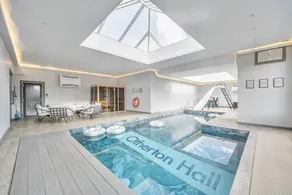 Cottage avec sauna, jardin et piscine - Image 5