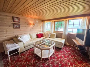 Strand with 3 bedrooms and 1 bathrooms - Image 3