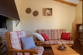 House with private pool, terrace & garden | Mountain view - Image 3