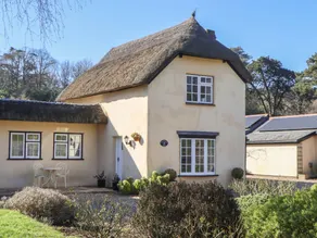 Voll ausgestattetes Landhaus mit Garten | Haustiere erlaubt - Image 3