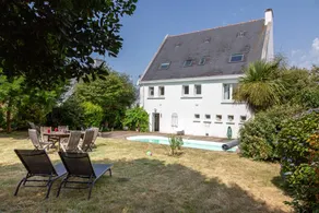 Children-friendly holiday home with garden, terrace & private pool | Close to the beach | Pets allowed - Image 2