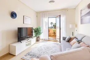 Tolle Wohnung mit Terrasse, Garten und Pool | Meerblick - Image 5
