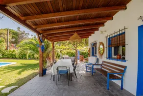 Maison de vacances avec piscine privée, jardin et terrasse | Parfaite pour le travail à distance - Image 3