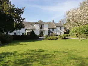 Child-friendly cottage with garden | Pets allowed - Image 2