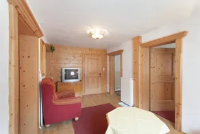Flat with terrace & garden | Mountain view - Image 5