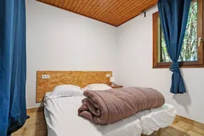 Child-friendly holiday home with pool, sauna & barbecue | Mountain view | Suitable for remote work | Pets are welcome - Image 2