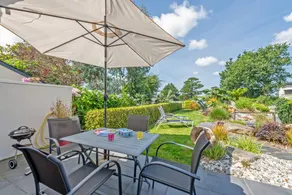 House with terrace, garden & BBQ | Garden view | Perfect for remote work - Image 4