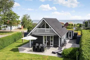 Agréable maison entièrement équipée avec terrasse et barbecue | Vue mer - Image 2
