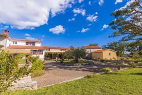 Fully equipped house with garden & barbecue - Image 2