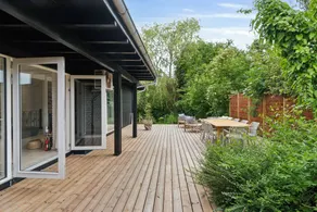 House with garden, barbeque & terrace - Image 4