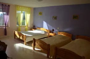 Dedicated room with barbecue, garden & terrace | Mountain view - Image 3