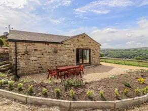 Fully equipped pleasant cottage with garden - Image 2