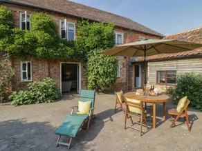 Charmant cottage convivial et familial avec jardin - Image 2