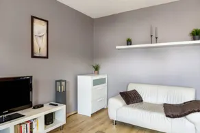 Fully equipped flat with BBQ & terrace - Image 3