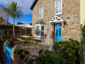 Child-friendly cottage with garden | Close to the beach | Dogs allowed - Image 2