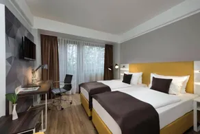 Flat with garden, terrace & sauna - Image 2