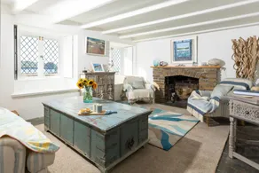 Cottage with garden & BBQ | Water view | Perfect for remote work - Image 4