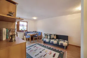 Cosy Strickerhof Apartment 2 with Mountain View & Balcony - Image 4