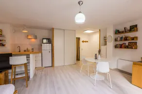 Studio avec terrasse et jardin - Image 4