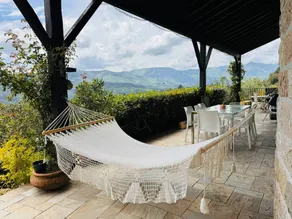 Fully equipped ample villa with private pool, terrace & garden | Mountain view | Pet-friendly - Image 4