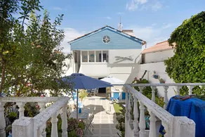 Maison avec jardin, terrasse et barbecue | Vue jardin - Image 2