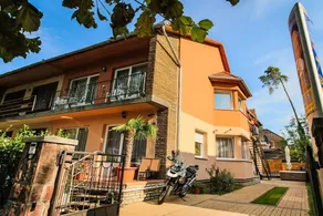Holiday home with garden | Close to the beach | Dogs allowed - Image 4