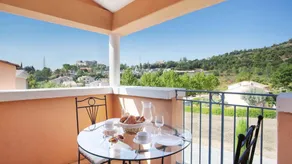 Merveilleux appartement avec jardin, terrasse et sauna - Image 5