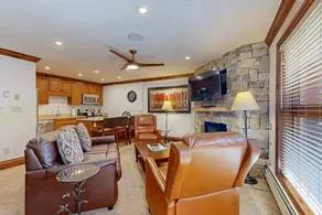 Holiday home with barbecue, heated pool & jacuzzi - Image 5