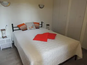 Maison entièrement équipée avec barbecue et jardin | Vue ville | Avec animaux admis - Image 3