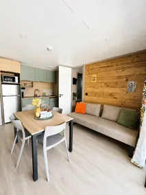 Chalet con barbecue, terrazza e idromassaggio - Image 3